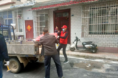 【精神文明创建活动宣传阐释·文明实践】市经信局开展“净楼道、助创城”文明行动