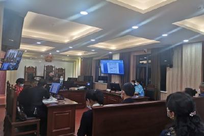 夜间审判“进行时” 司法为民“不打烊”