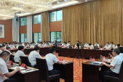 市人大常委会开展优化营商环境工作专题询问