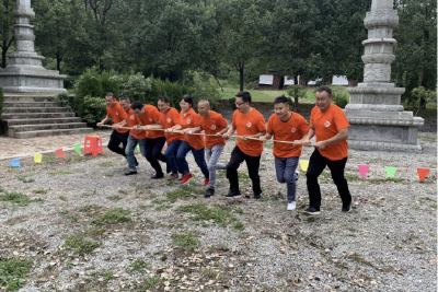 湖北澳利龙集团开展文明单位创建活动暨“文明创城”趣味运动会