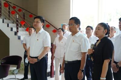 红安县党政代表团到当阳考察