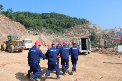 我市开展非煤矿山坍塌事故应急救援演练