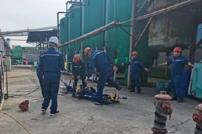 开发区与源洹实业联合开展应急救援演练