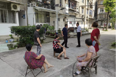 市发改局组织专班开展文明城市创建督查