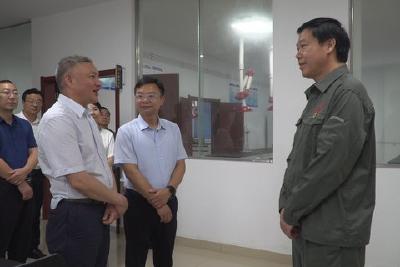 【下基层、察民情、解民忧、暖民心】王应华调研我市科技创新工作