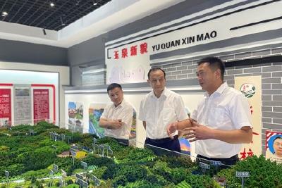 省委统战部晏仁富调研我市基层统战工作