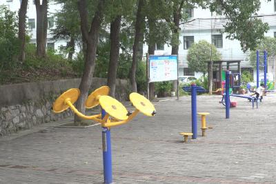 【清违行动】“清违行动”持续发力 小区颜值大提升