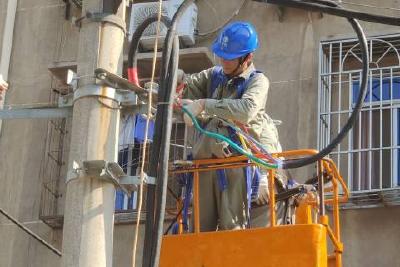 【奋进新征程 建功新时代】国网当阳市供电公司：用汗水换来市民清凉度夏