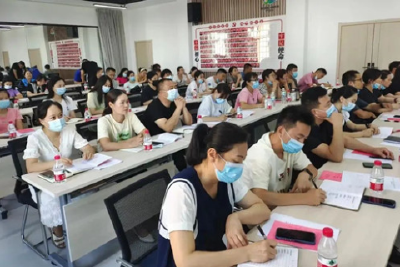 汇聚专业力量  助力公益创投大赛