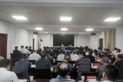 我市召开高温干旱防范应对工作会议