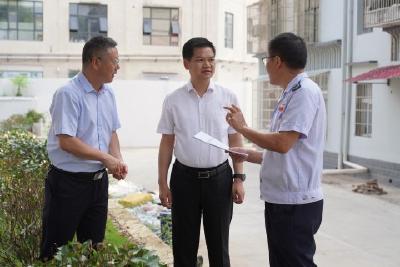 【清违行动】刘传钢调研指导“清违行动”及老旧小区改造工作