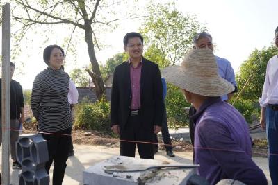 【共同缔造】刘传钢在王店镇泉河村调研时强调：突出群众主体地位 确保试点建设成效