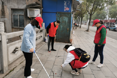 玉泉风景区发展中心开展专项整治助力“创城”