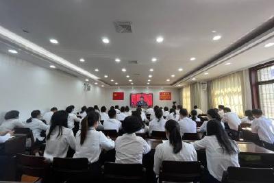 【深入学习贯彻党的二十大精神】将反腐工作落到实处