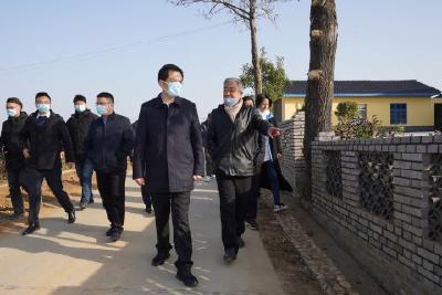 刘传钢到王店镇泉河村调研并开展党的二十大精神宣讲