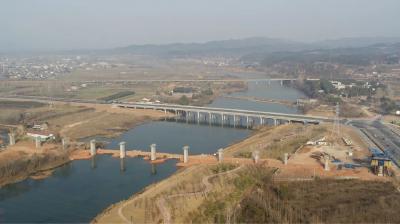 当阳关陵桥今天通车啦！