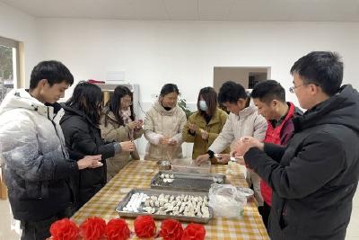 【我们的节日·元宵节】草埠湖镇：欢喜迎佳节 喜乐闹元宵