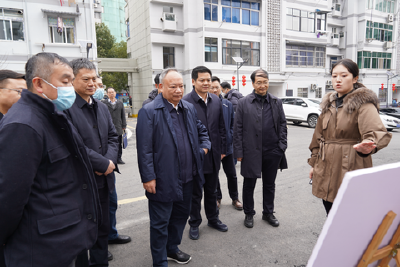 梁勤、庄光明调研我市老旧小区改造工作