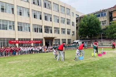 科普大篷车 | 科普大篷车进校园   科技体验“零”距离