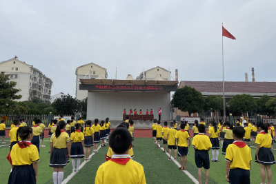 志愿者当演员 防溺水记心间