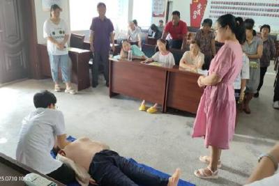 玉泉街道卫生院进村开展健康宣教