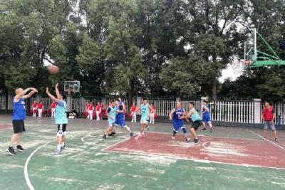 镇南村篮球赛火热开赛