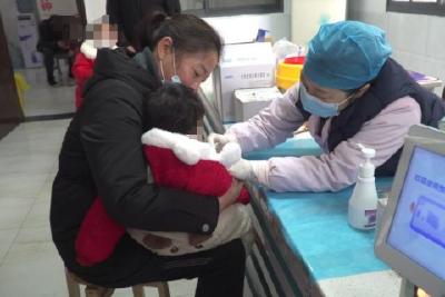 及时接种流感疫苗 做好健康防护