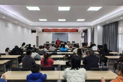 “司法蓝”助力家庭教育 “志愿红”传递法治温度