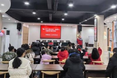 香榭里社区开展“童心守护 爱伴初阳”法律宣讲活动