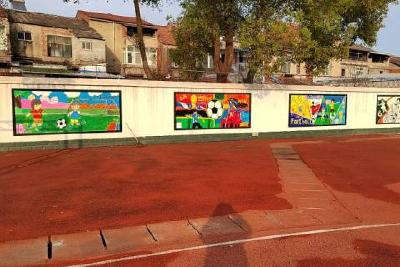 河溶小学：童心巧“绘” 追“足”梦想