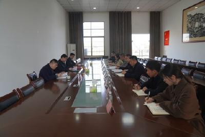 市委书记刘传钢到半月镇调研