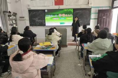 当阳市淯溪镇：开学第一课 禁毒我先行