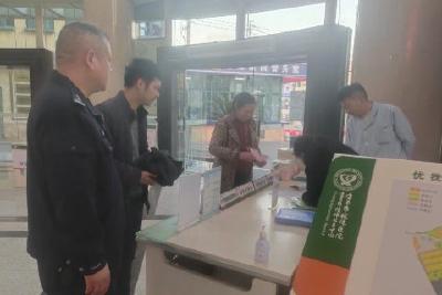 “村”风化暖“警”密相随