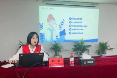 当阳市中医医院与湖北荆宜高速公路有限公司联合开展主题团日活动