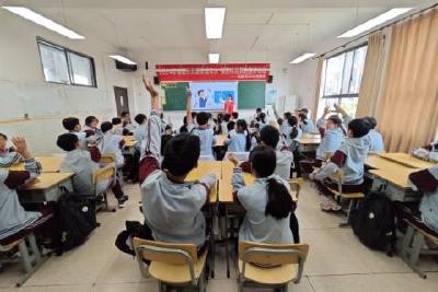 关爱未成年人 预防网络沉迷