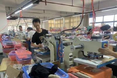 当阳市乐派服饰有限公司开展2024年印花岗位技能竞赛