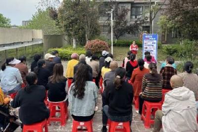 太子桥社区新时代文明实践站开展电动车安全知识科普活动