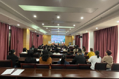 当阳市图书馆开展“厚植家国情怀 传承爱国精神”社会主义核心价值观教育实践活动