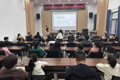 当阳市未成年人心理辅导站走进广家洲社区开展心理健康知识宣讲