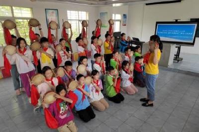 传承地方曲艺，提升美德修养