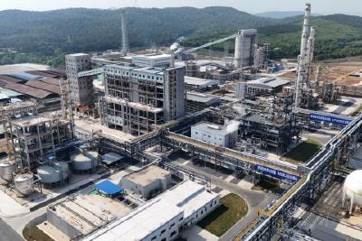 晋控气体年产55万吨氨醇项目产出首批合格产品