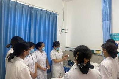 当阳市庙前镇卫生院开展心电监护操作培训