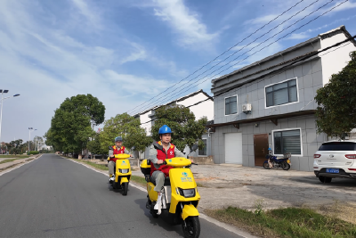 电力“小黄车” 把供电服务送到家门口