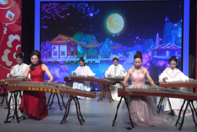 【新春走基层】弘扬文明新风尚 共度祥和中国年