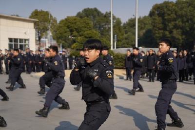 藏蓝新质铸忠诚 沮漳义警勇担当