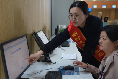 为民服务无小事 帮办代办暖民心