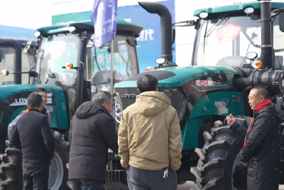 农机销售迎“开门红” 智能农机受热捧