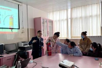当阳市妇幼保健院开展消防安全培训活动