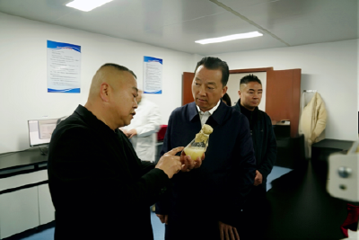 李兴兵调研规上企业三年翻番及安全生产工作