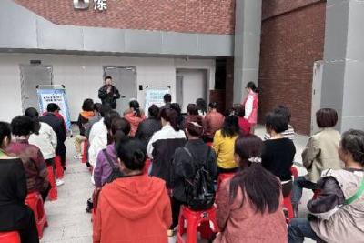文明祭祀树新风 绿色清明护家园